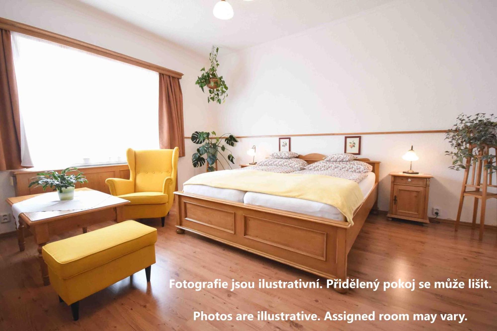 Hotel Diana Apartments Prague Ngoại thất bức ảnh