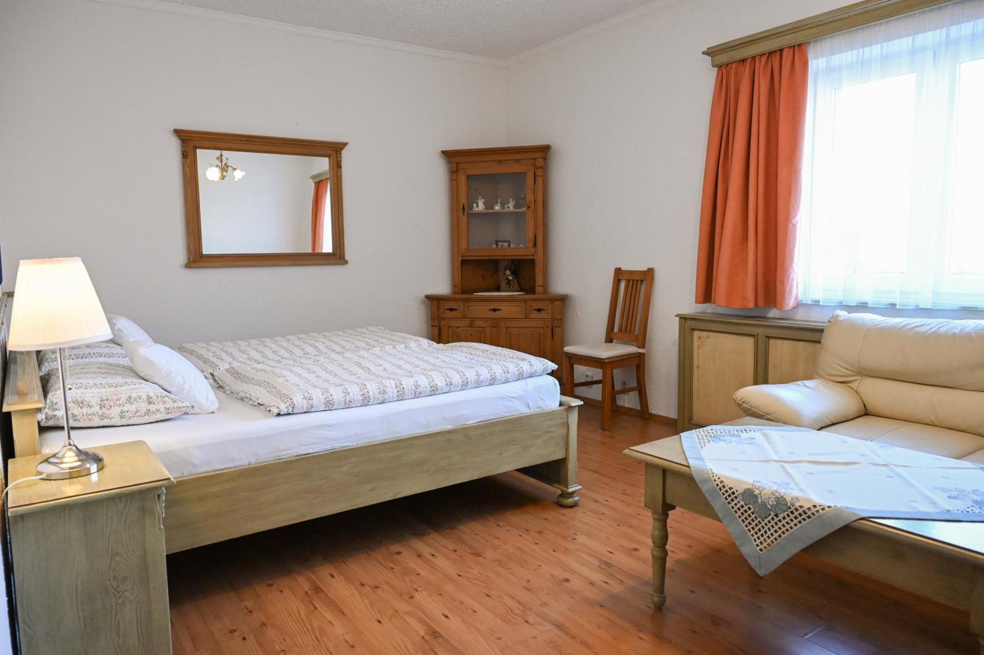 Hotel Diana Apartments Prague Ngoại thất bức ảnh