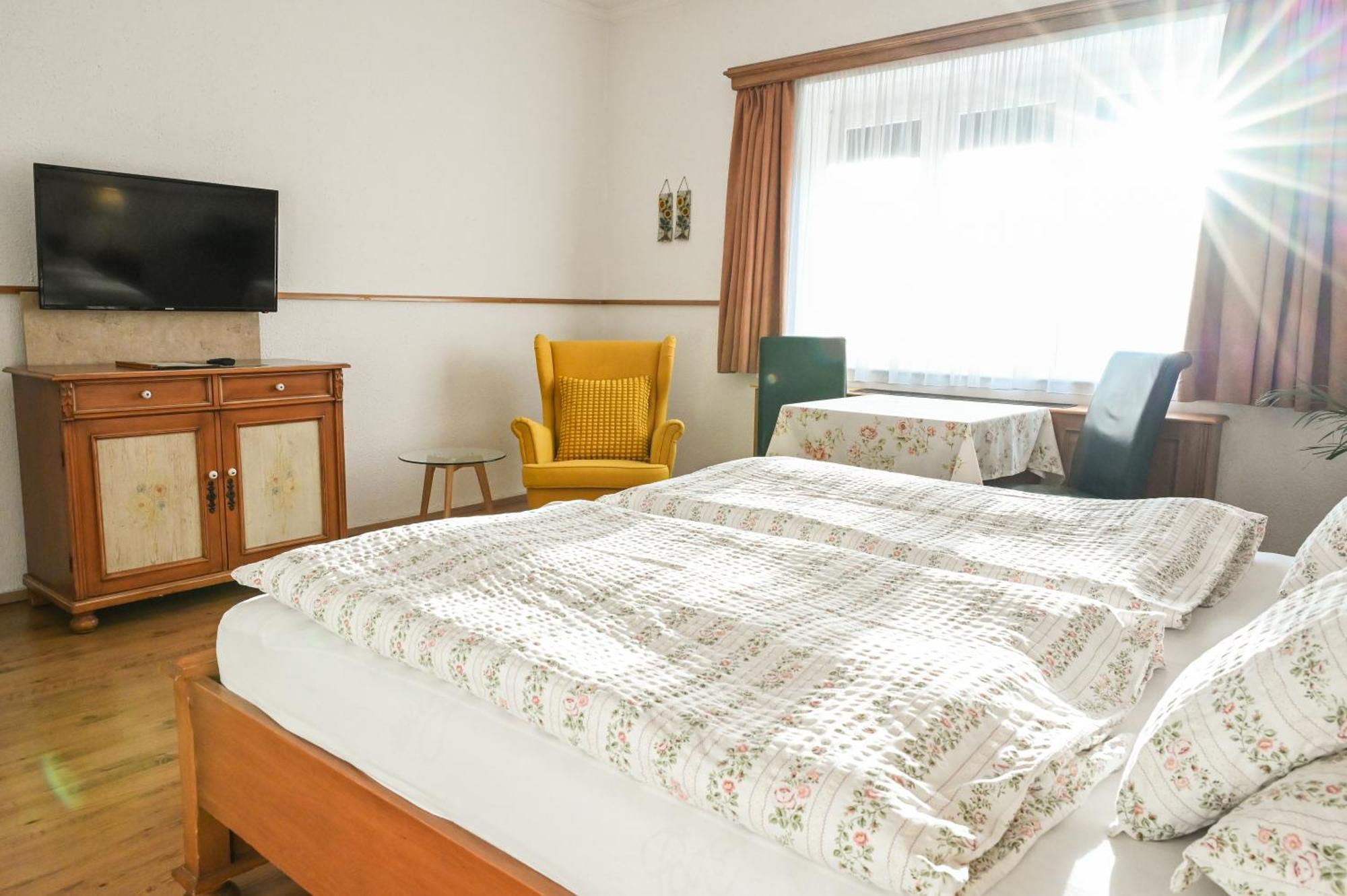 Hotel Diana Apartments Prague Ngoại thất bức ảnh
