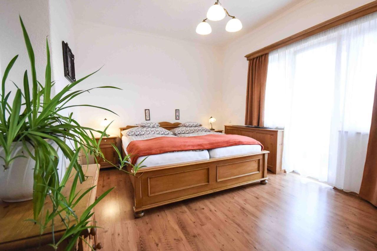 Hotel Diana Prague Ngoại thất bức ảnh